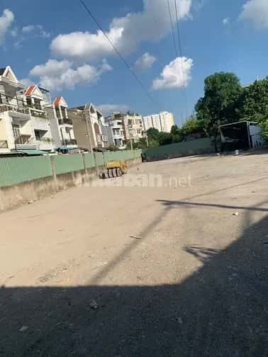 Cho thuê nhà mặt tiền Quốc lộ 13 Quận Thủ Đức, TP.HCM – giá 16 triệu Cho thuê nhà mặt tiền Quốc lộ 13 Quận Thủ Đức, TP.HCM – giá 16 triệu