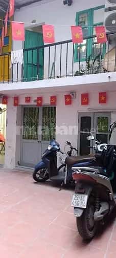 Cho thuê phòng trọ Ngõ 121 Phố Thái Hà Đống Đa, Hà Nội – giá 4 triệu