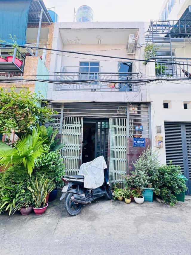 Bán nhà hẻm Lô Tư Quận Bình Tân, TP.HCM – 2 phòng ngủ, giá 4.3 tỷ Bán nhà hẻm Lô Tư Quận Bình Tân, TP.HCM – 2 phòng ngủ, giá 4.3 tỷ