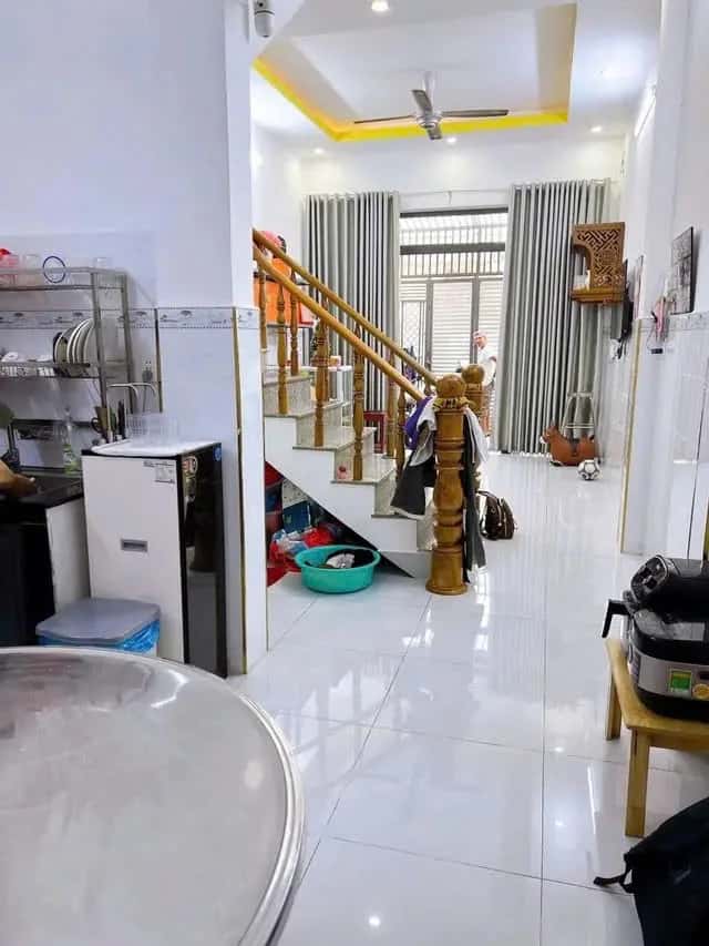 Bán nhà mặt tiền gò dầu Quận Tân Phú, TP.HCM – 3 phòng ngủ, giá 7 tỷ