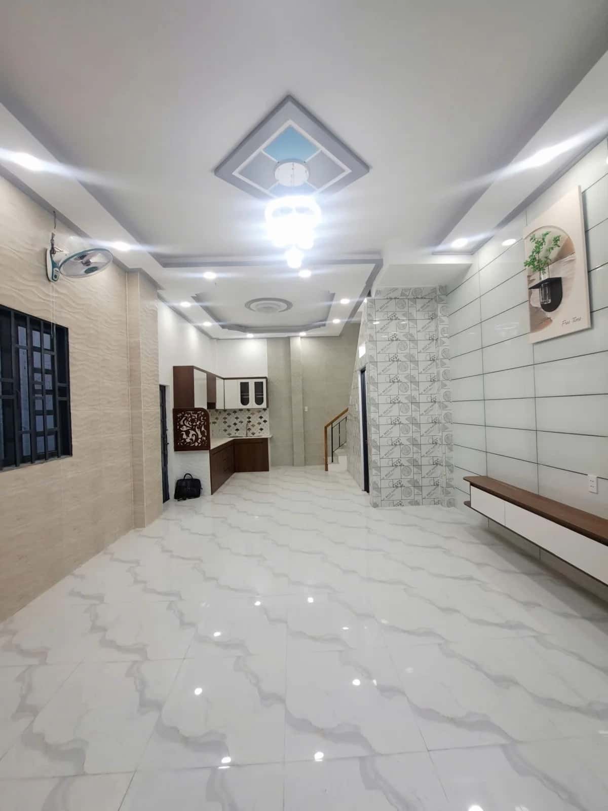 Bán nhà hẻm Kinh Dương Vương Quận Bình Tân, TP.HCM – 2 phòng ngủ, giá 3.8 tỷ