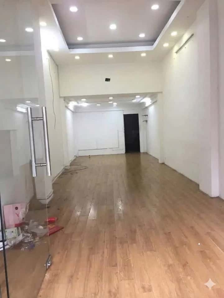 Cho thuê nhà mặt tiền Cách Mạng Tháng 8 Quận Tân Bình, TP.HCM – 1 phòng ngủ, giá 20 triệu