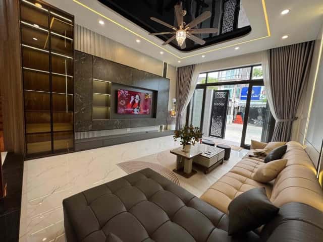 Bán nhà mặt tiền Quách Thị Trang Quận Cẩm Lệ, TP. Đà Nẵng – 3 phòng ngủ, giá 8.9 tỷ