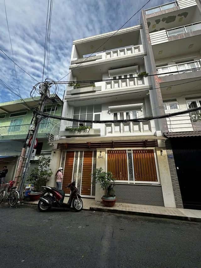 Bán nhà hẻm Cách Mạng Tháng Tám Quận Tân Bình, TP.HCM – giá 24.5 tỷ