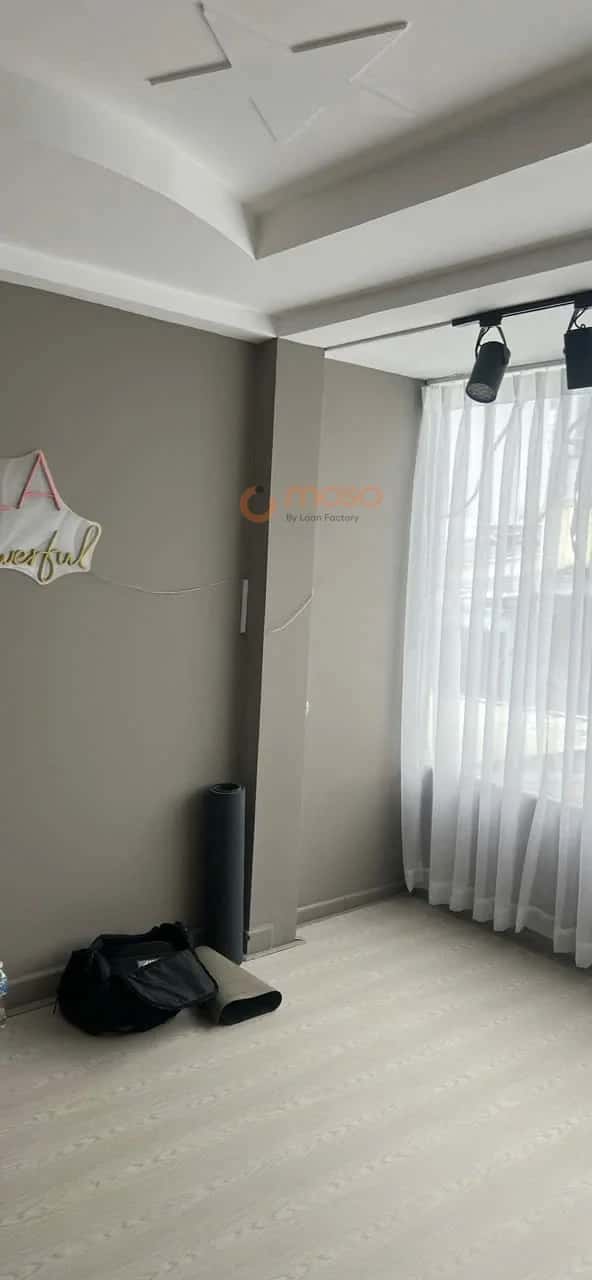 Bán nhà mặt tiền Tái Thiết Quận Tân Bình, TP.HCM – 3 phòng ngủ, giá 5.7 tỷ — Hình 2