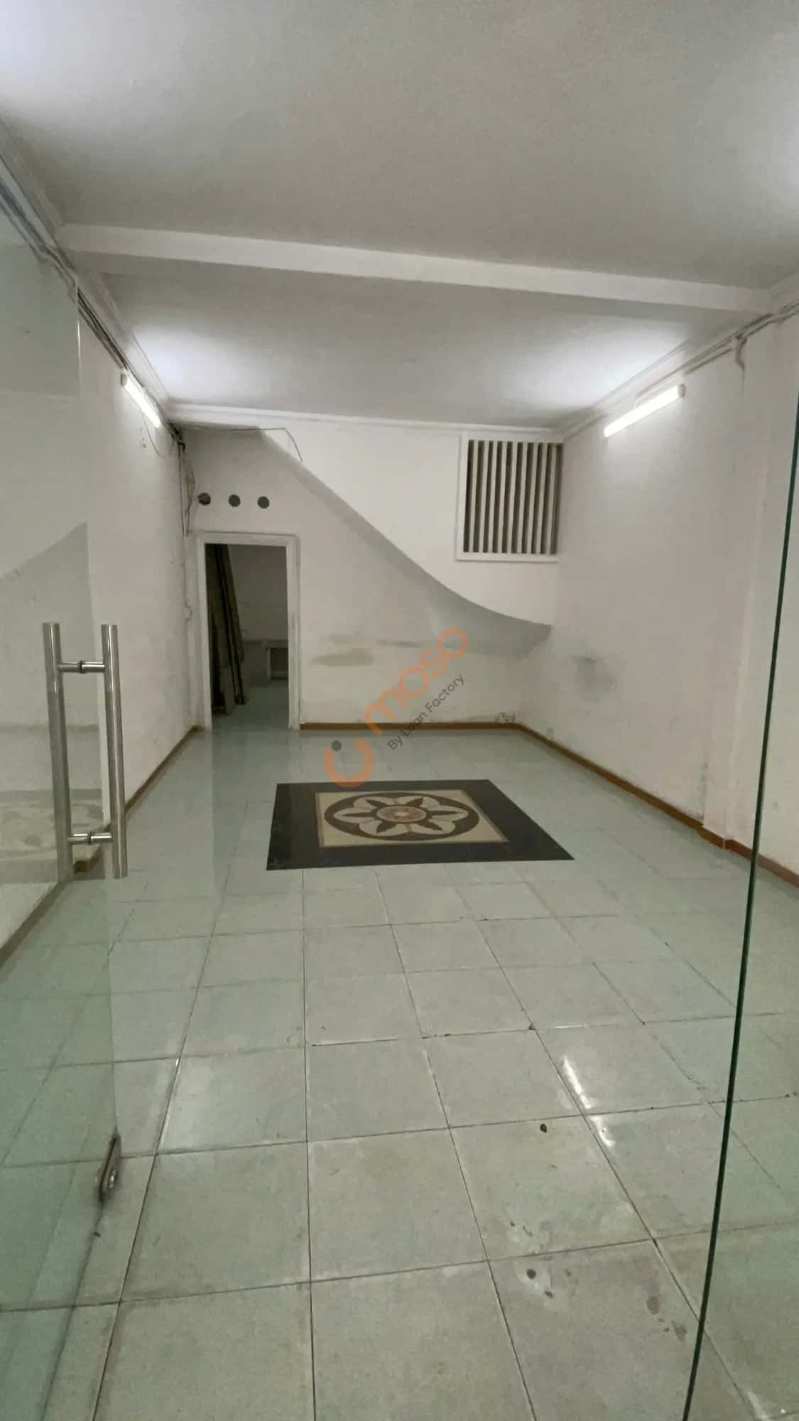 Bán nhà hẻm  257/5 Lý Thường Kiệt Quận 11, TP.HCM – 2 phòng ngủ, giá 13.5 tỷ — Hình 2