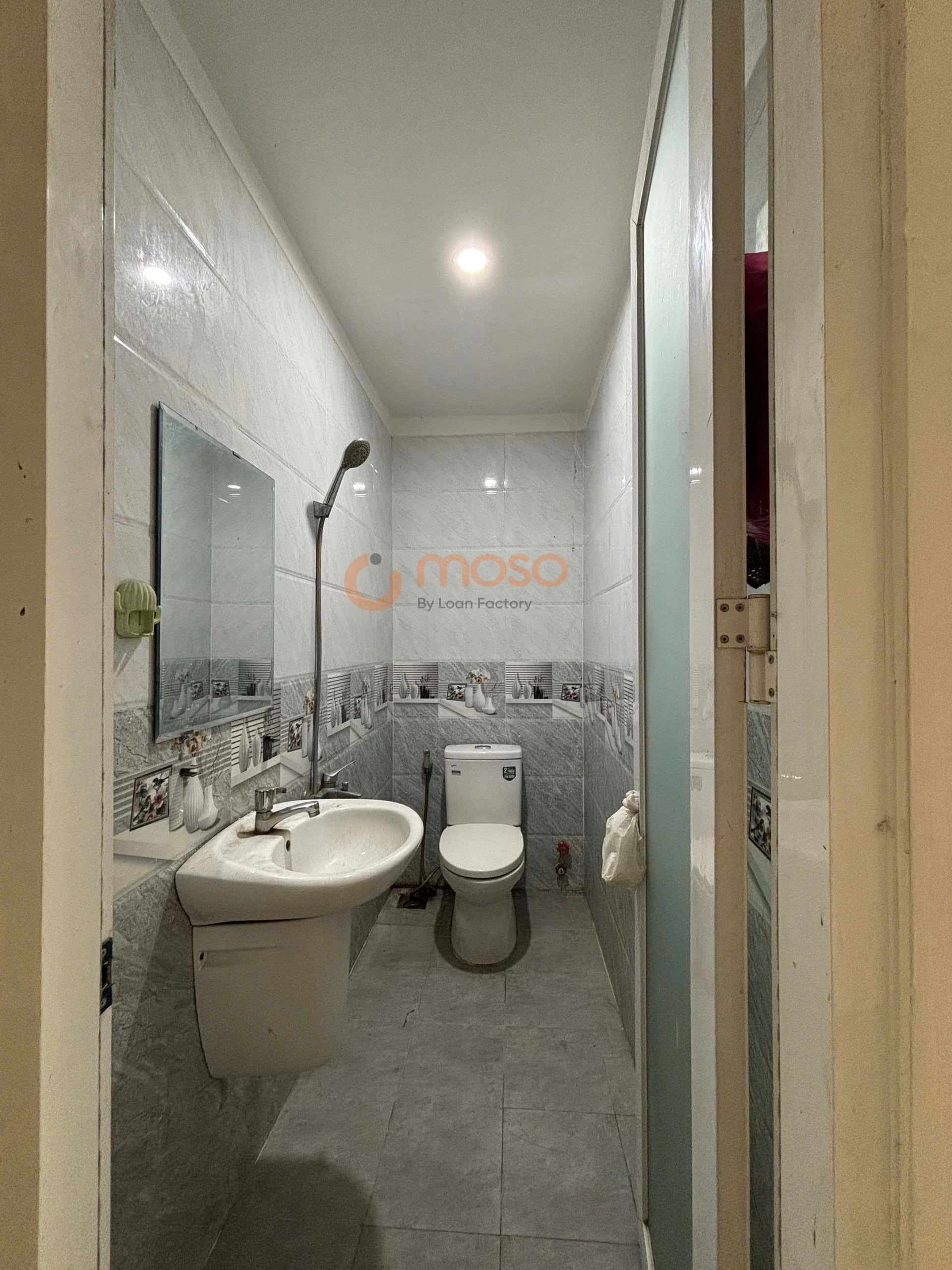 Bán nhà hẻm Nguyễn Văn Săng Quận Tân Phú, Hồ Chí Minh – 4 phòng ngủ, giá 8 tỷ — Hình 3