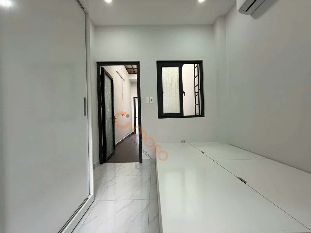 Bán nhà hẻm Lạc Long Quân Quận Tân Bình, Hồ Chí Minh – 3 phòng ngủ, giá 6.6 tỷ — Hình 3