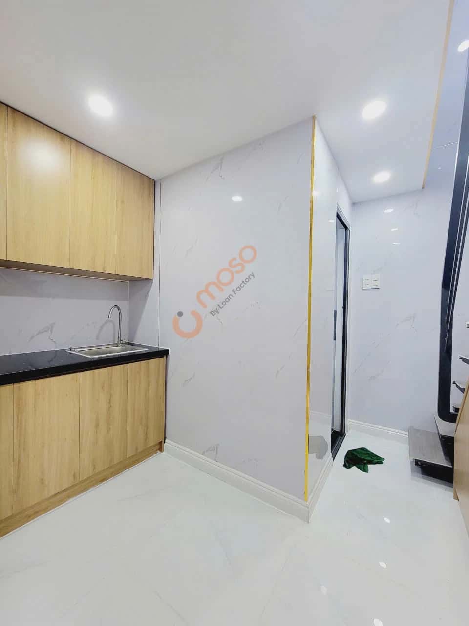 Bán nhà hẻm 130/8a Đường Cách Mạng Tháng 8 Quận 3, TP.HCM – 2 phòng ngủ, giá 1.9 tỷ — Hình 2 Bán nhà hẻm 130/8a Đường Cách Mạng Tháng 8 Quận 3, TP.HCM – 2 phòng ngủ, giá 1.9 tỷ — Hình 2