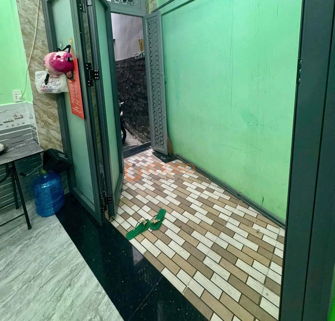 Bán nhà hẻm 100/25/5 Đường Trần Hưng Đạo Quận 1, TP.HCM – 2 phòng ngủ, giá 3.6 tỷ — Hình 2