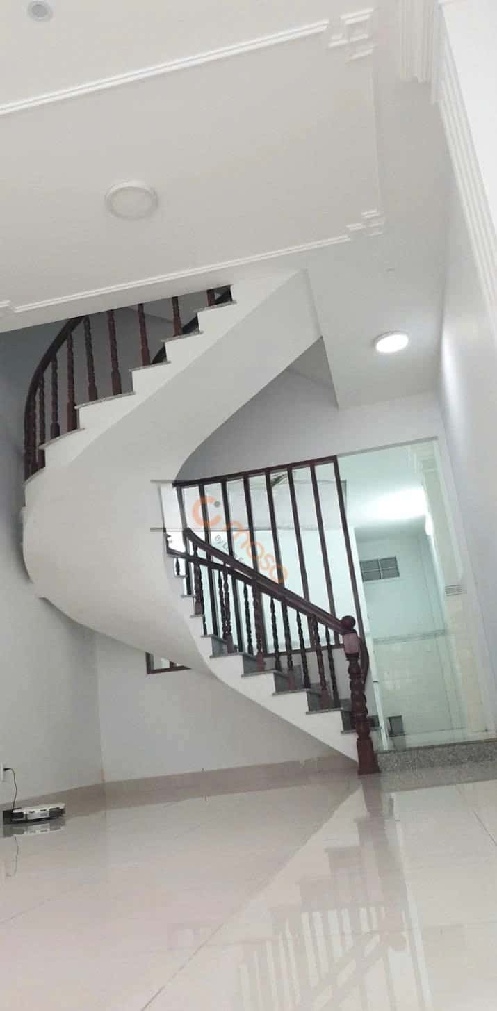 Bán nhà mặt tiền Chấn Hưng Quận Tân Bình, TP.HCM – 5 phòng ngủ, giá 25 tỷ — Hình 2