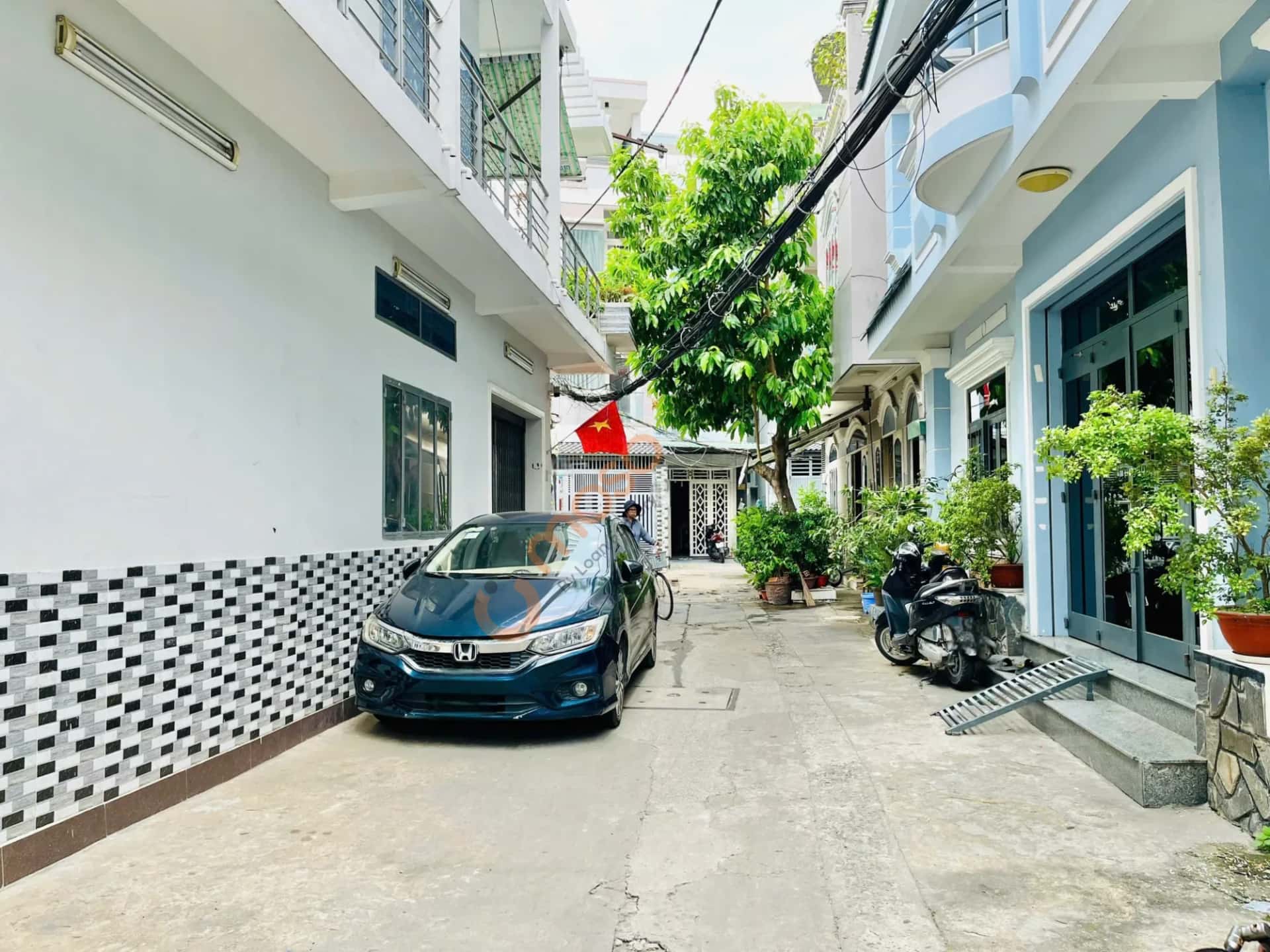 Bán nhà hẻm 247/33 Hoàng Hoa Thám Quận Phú Nhuận, TP.HCM – 4 phòng ngủ, giá 7.4 tỷ — Hình 3 Bán nhà hẻm 247/33 Hoàng Hoa Thám Quận Phú Nhuận, TP.HCM – 4 phòng ngủ, giá 7.4 tỷ — Hình 3