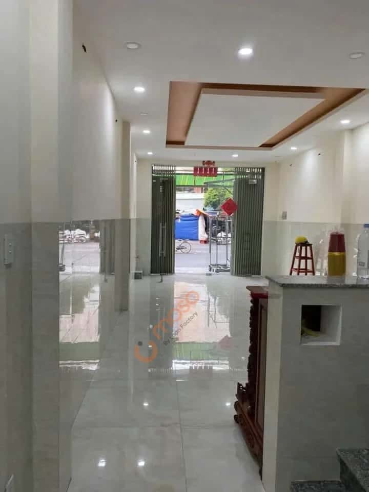 Bán nhà mặt tiền số 8 đường số 3 Quận 6, TP.HCM – 5 phòng ngủ, giá 17.5 tỷ — Hình 3 Bán nhà mặt tiền số 8 đường số 3 Quận 6, TP.HCM – 5 phòng ngủ, giá 17.5 tỷ — Hình 3