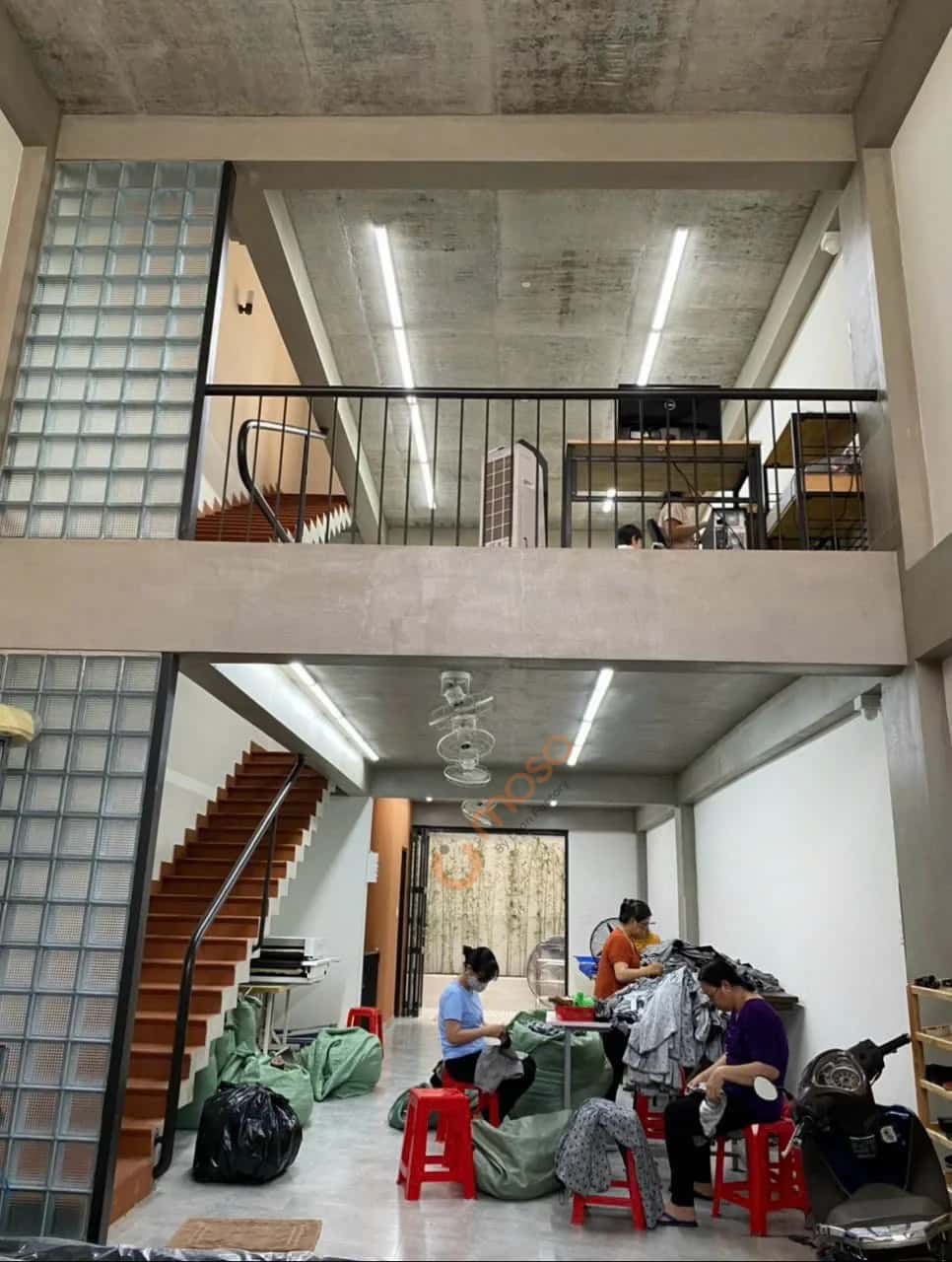 Bán nhà hẻm Đông Hưng Thuận 03 Quận 12, TP.HCM – 7 phòng ngủ, giá 9.5 tỷ — Hình 2 Bán nhà hẻm Đông Hưng Thuận 03 Quận 12, TP.HCM – 7 phòng ngủ, giá 9.5 tỷ — Hình 2