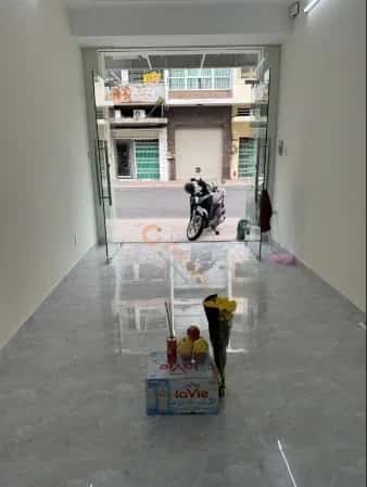 Bán nhà mặt tiền Đường Trần Hưng Đạo Quận 5, TP.HCM – 1 phòng ngủ, giá 8.5 tỷ — Hình 2 Bán nhà mặt tiền Đường Trần Hưng Đạo Quận 5, TP.HCM – 1 phòng ngủ, giá 8.5 tỷ — Hình 2