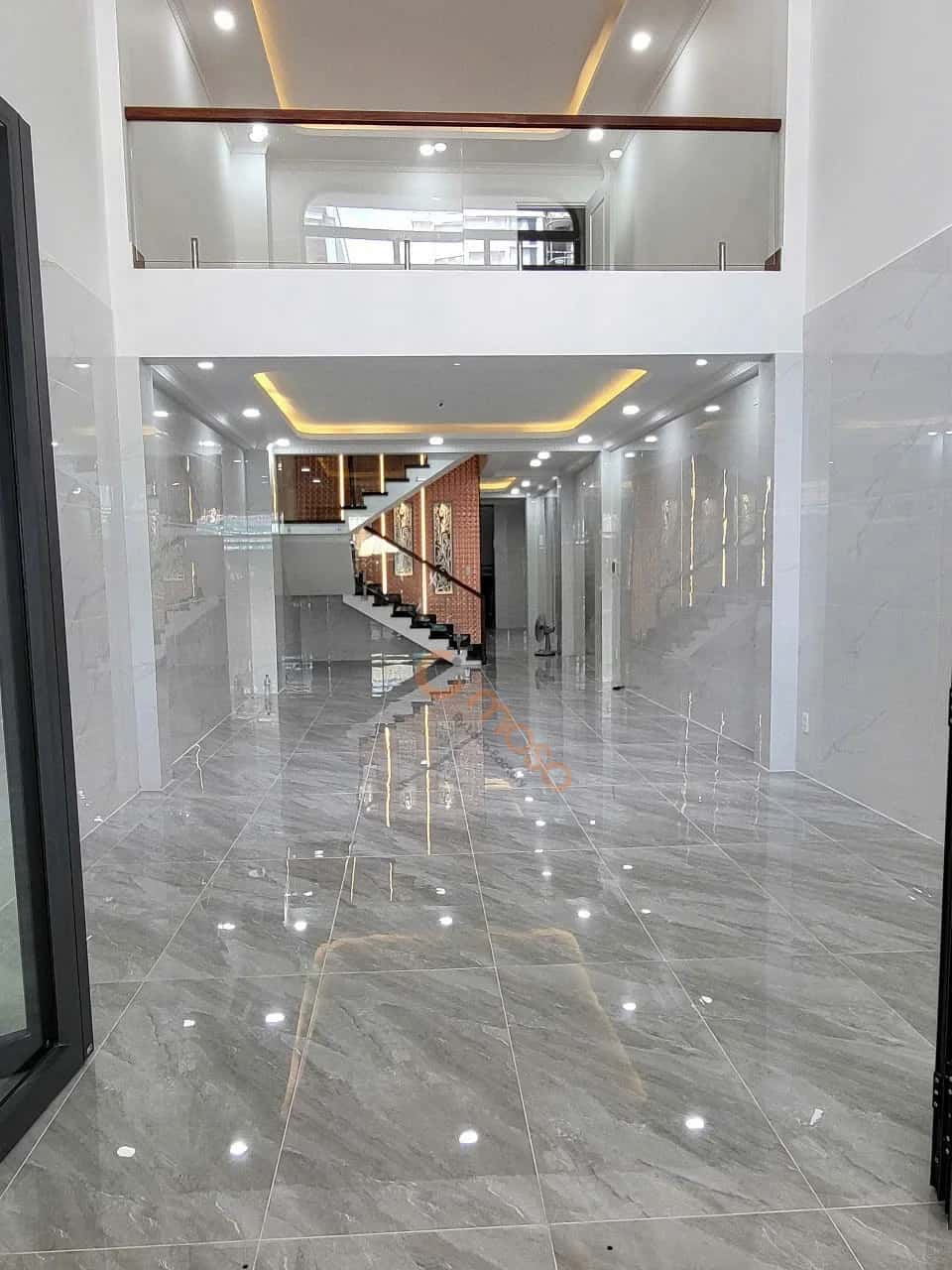 Bán nhà hẻm 13/144 Trần Văn Hoàng Quận Tân Bình, TP.HCM – 4 phòng ngủ, giá 15 tỷ — Hình 2 Bán nhà hẻm 13/144 Trần Văn Hoàng Quận Tân Bình, TP.HCM – 4 phòng ngủ, giá 15 tỷ — Hình 2