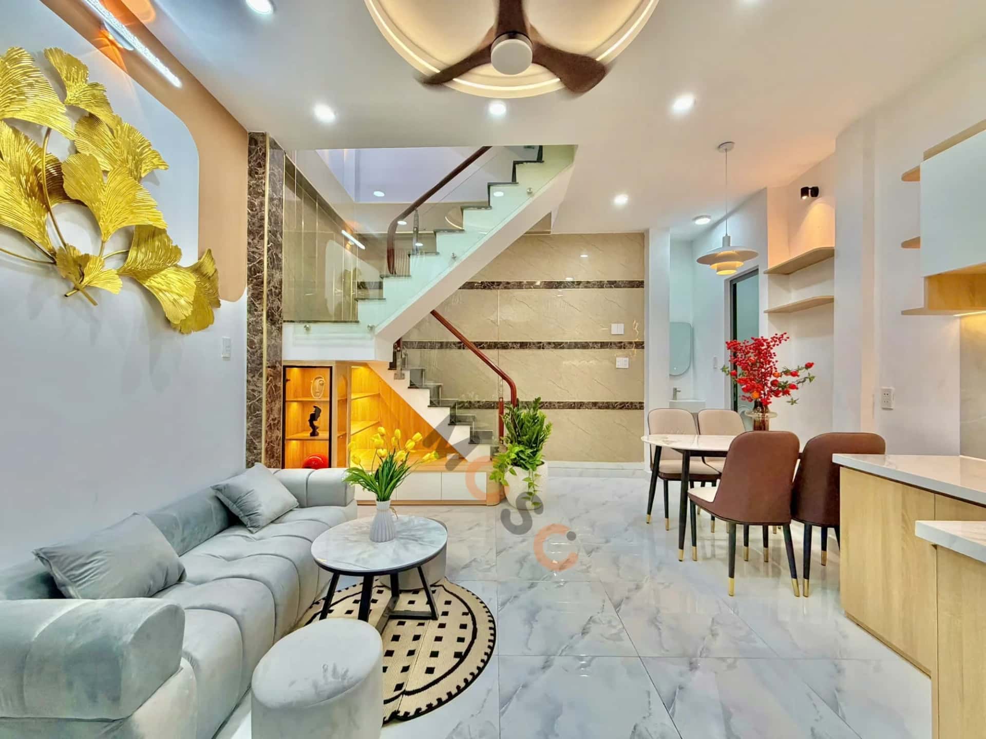 Bán nhà hẻm 72/18 Đường Huỳnh Văn Bánh Quận Phú Nhuận, TP.HCM – 2 phòng ngủ, giá 5.3 tỷ — Hình 2 Bán nhà hẻm 72/18 Đường Huỳnh Văn Bánh Quận Phú Nhuận, TP.HCM – 2 phòng ngủ, giá 5.3 tỷ — Hình 2