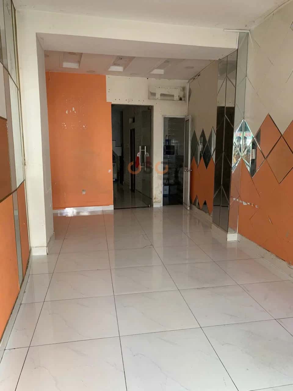 Bán nhà mặt tiền Đường Nguyên Hồng Quận Gò Vấp, TP.HCM – 2 phòng ngủ, giá 6.5 tỷ — Hình 3 Bán nhà mặt tiền Đường Nguyên Hồng Quận Gò Vấp, TP.HCM – 2 phòng ngủ, giá 6.5 tỷ — Hình 3