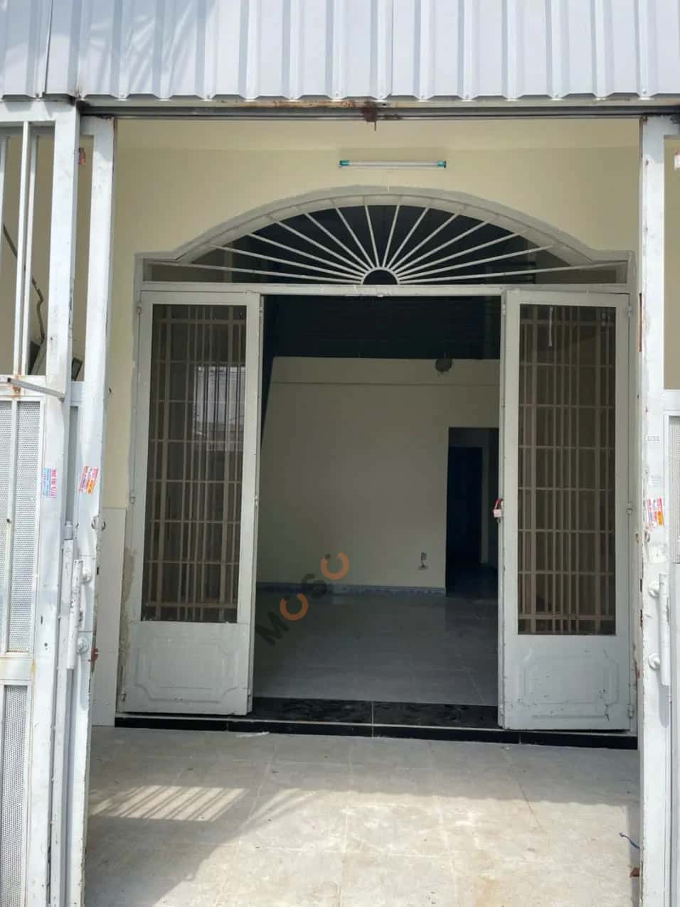Bán nhà mặt tiền đường số 6, khu phố 17 Quận Bình Tân, TP.HCM – 2 phòng ngủ, giá 5 tỷ — Hình 2