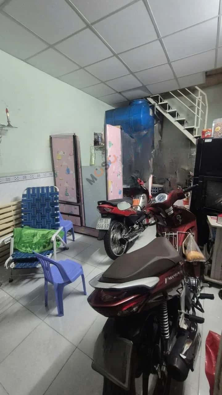 Bán nhà hẻm 83/1 Tây Sơn Quận Tân Phú, TP.HCM – 1 phòng ngủ, giá 2.5 tỷ — Hình 2 Bán nhà hẻm 83/1 Tây Sơn Quận Tân Phú, TP.HCM – 1 phòng ngủ, giá 2.5 tỷ — Hình 2