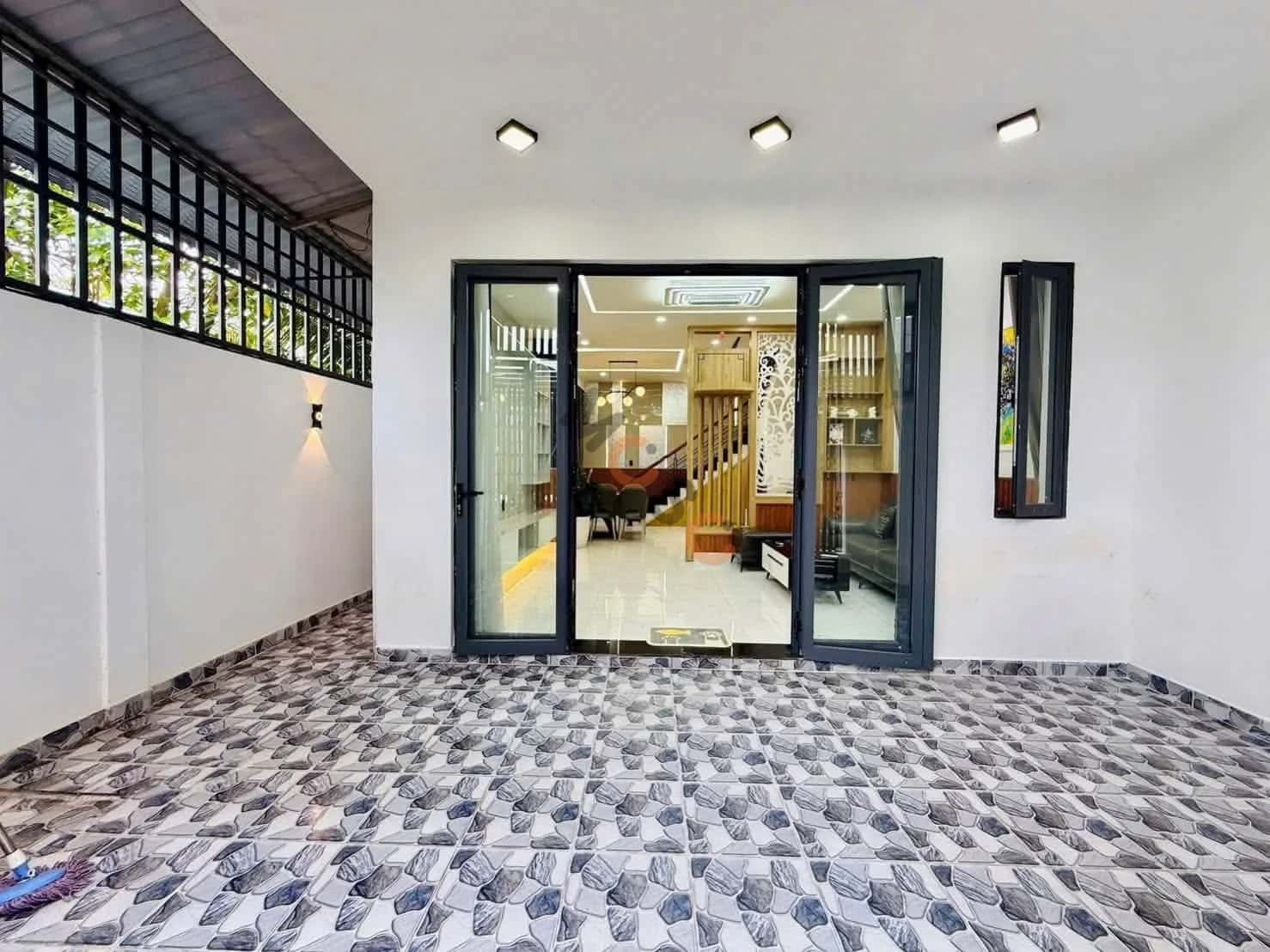 Bán nhà hẻm 224/42/8/23D đường TX22, KP2 Quận 12, TP.HCM – 2 phòng ngủ, giá 4.5 tỷ — Hình 2 Bán nhà hẻm 224/42/8/23D đường TX22, KP2 Quận 12, TP.HCM – 2 phòng ngủ, giá 4.5 tỷ — Hình 2