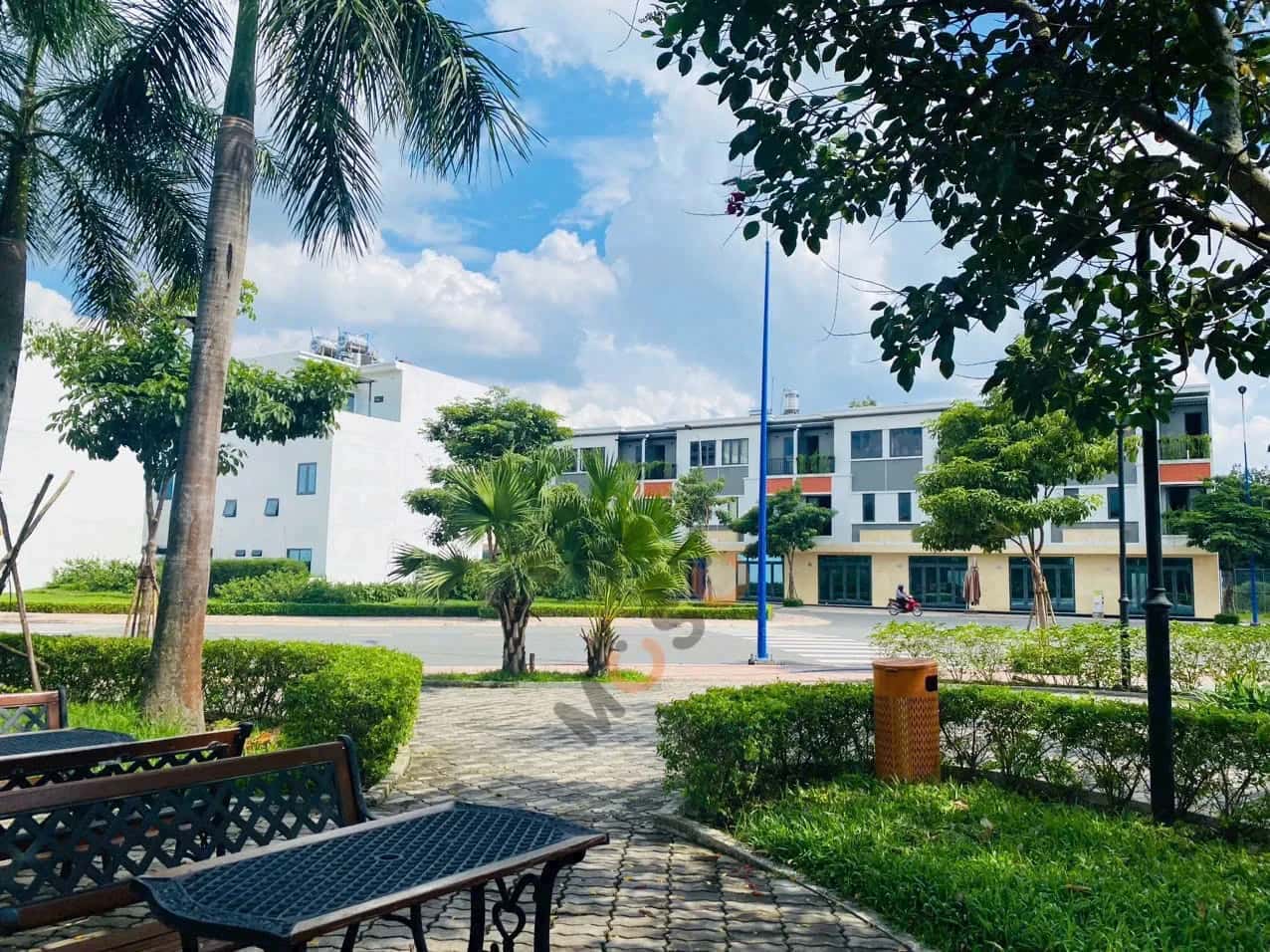 Bán nhà mặt tiền Lô LK-A, Khu nhà ở Ngọc Lễ 1 Thành phố Thuận An, Bình Dương – 3 phòng ngủ, giá 3.2 tỷ — Hình 3 Bán nhà mặt tiền Lô LK-A, Khu nhà ở Ngọc Lễ 1 Thành phố Thuận An, Bình Dương – 3 phòng ngủ, giá 3.2 tỷ — Hình 3