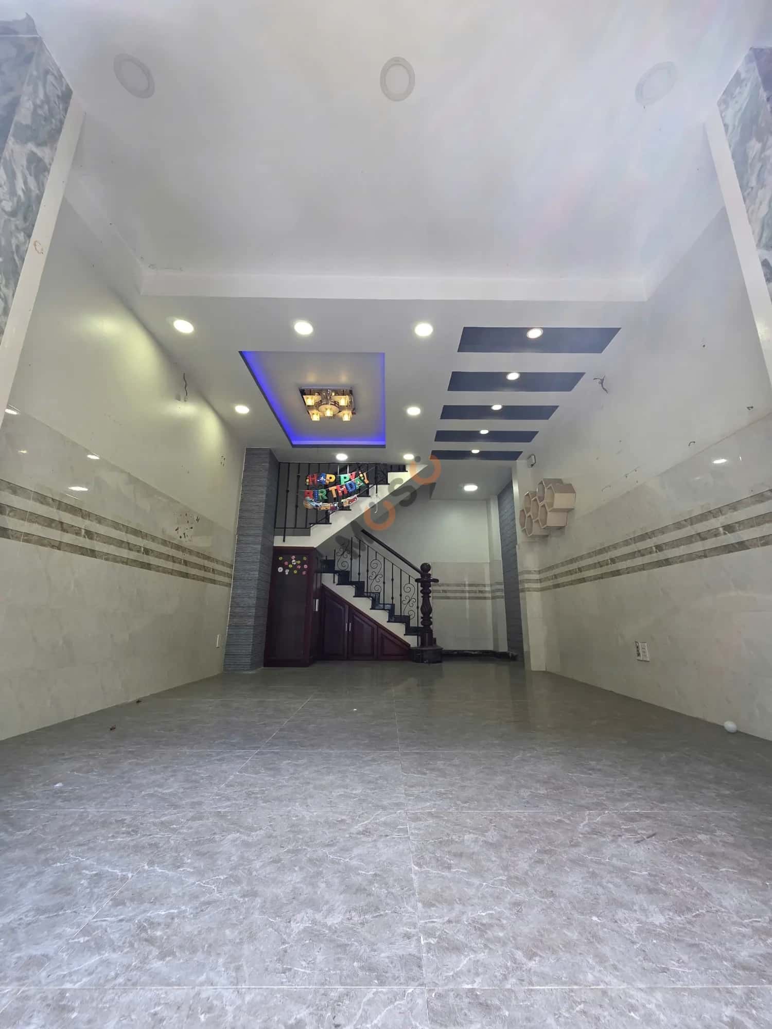 Bán nhà hẻm Đường Nguyễn Văn Săng Quận Tân Phú, TP.HCM – 3 phòng ngủ, giá 5.5 tỷ — Hình 2 Bán nhà hẻm Đường Nguyễn Văn Săng Quận Tân Phú, TP.HCM – 3 phòng ngủ, giá 5.5 tỷ — Hình 2