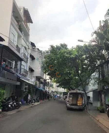 Bán nhà mặt tiền 80CT Tam Đảo Quận 10, TP.HCM – 2 phòng ngủ, giá 40 tỷ — Hình 3