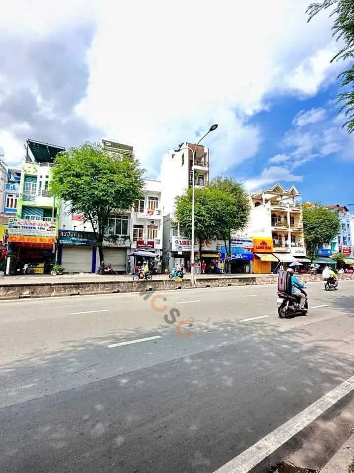 Bán nhà mặt tiền Lê Trọng Tấn Quận Tân Phú, TP.HCM – 1 phòng ngủ, giá 15 tỷ — Hình 3 Bán nhà mặt tiền Lê Trọng Tấn Quận Tân Phú, TP.HCM – 1 phòng ngủ, giá 15 tỷ — Hình 3