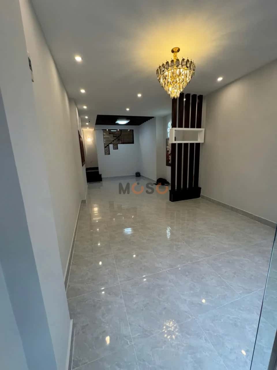 Bán nhà hẻm 490/15 Nguyễn Tri Phương Quận 10, TP.HCM – 2 phòng ngủ, giá 13.5 tỷ — Hình 2 Bán nhà hẻm 490/15 Nguyễn Tri Phương Quận 10, TP.HCM – 2 phòng ngủ, giá 13.5 tỷ — Hình 2