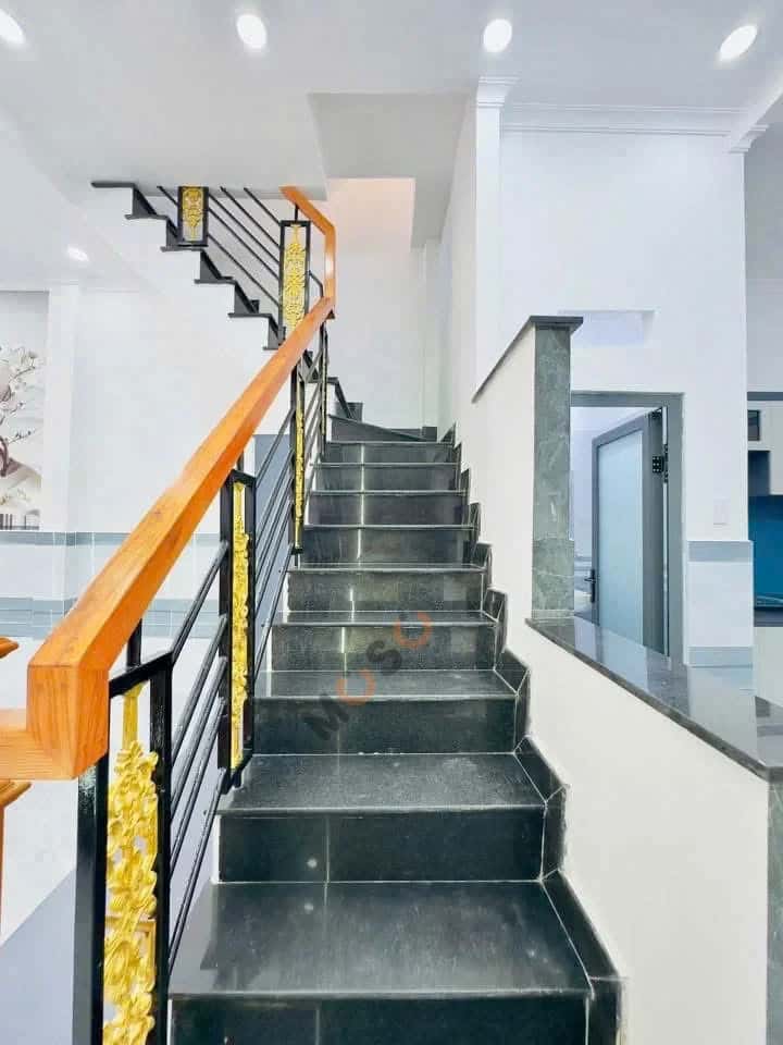 Bán nhà hẻm 158/64 đường TCH05 Quận 12, TP.HCM – 2 phòng ngủ, giá 4.9 tỷ — Hình 3 Bán nhà hẻm 158/64 đường TCH05 Quận 12, TP.HCM – 2 phòng ngủ, giá 4.9 tỷ — Hình 3