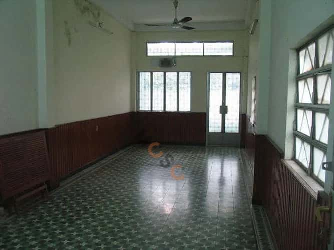 Bán nhà mặt tiền Đường Lê Hồng Phong Quận 10, TP.HCM – 6 phòng ngủ, giá 28 tỷ — Hình 2 Bán nhà mặt tiền Đường Lê Hồng Phong Quận 10, TP.HCM – 6 phòng ngủ, giá 28 tỷ — Hình 2