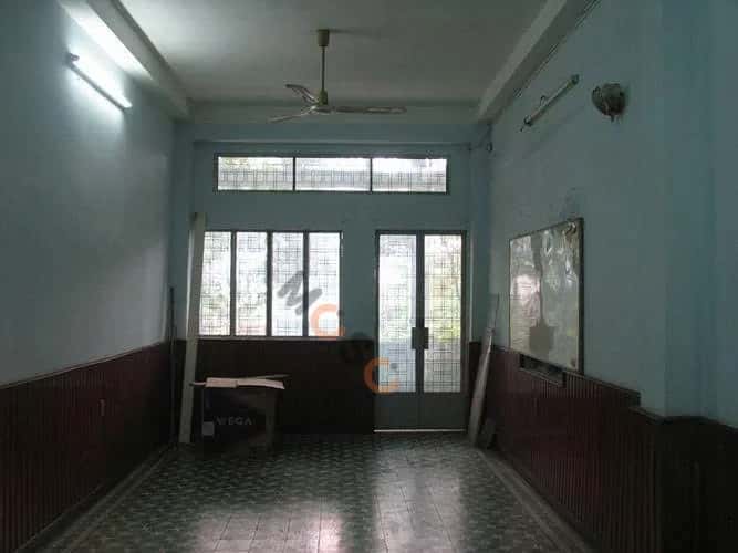 Bán nhà mặt tiền Đường Lê Hồng Phong Quận 10, TP.HCM – 6 phòng ngủ, giá 28 tỷ — Hình 3 Bán nhà mặt tiền Đường Lê Hồng Phong Quận 10, TP.HCM – 6 phòng ngủ, giá 28 tỷ — Hình 3