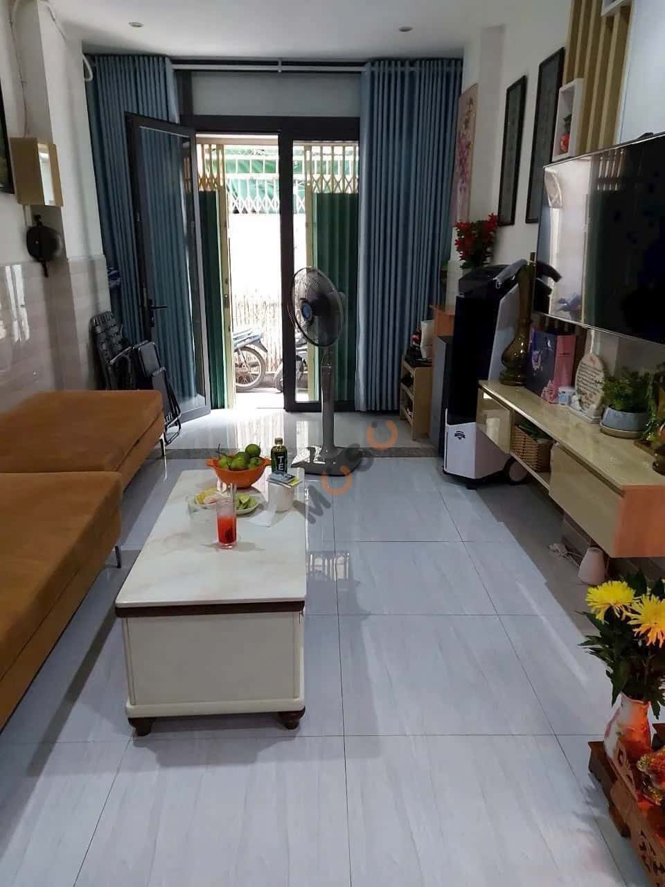 Bán nhà hẻm 116/63/40 Tô Hiến Thành Quận 10, TP.HCM – 2 phòng ngủ, giá 5.5 tỷ — Hình 2 Bán nhà hẻm 116/63/40 Tô Hiến Thành Quận 10, TP.HCM – 2 phòng ngủ, giá 5.5 tỷ — Hình 2