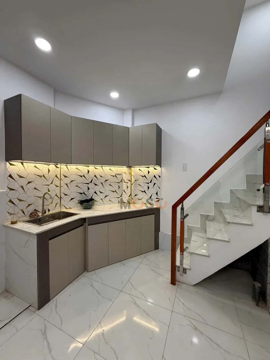 Bán nhà hẻm 239/64/6C Bà Hom Quận 6, TP.HCM – 2 phòng ngủ, giá 2.7 tỷ — Hình 2 Bán nhà hẻm 239/64/6C Bà Hom Quận 6, TP.HCM – 2 phòng ngủ, giá 2.7 tỷ — Hình 2
