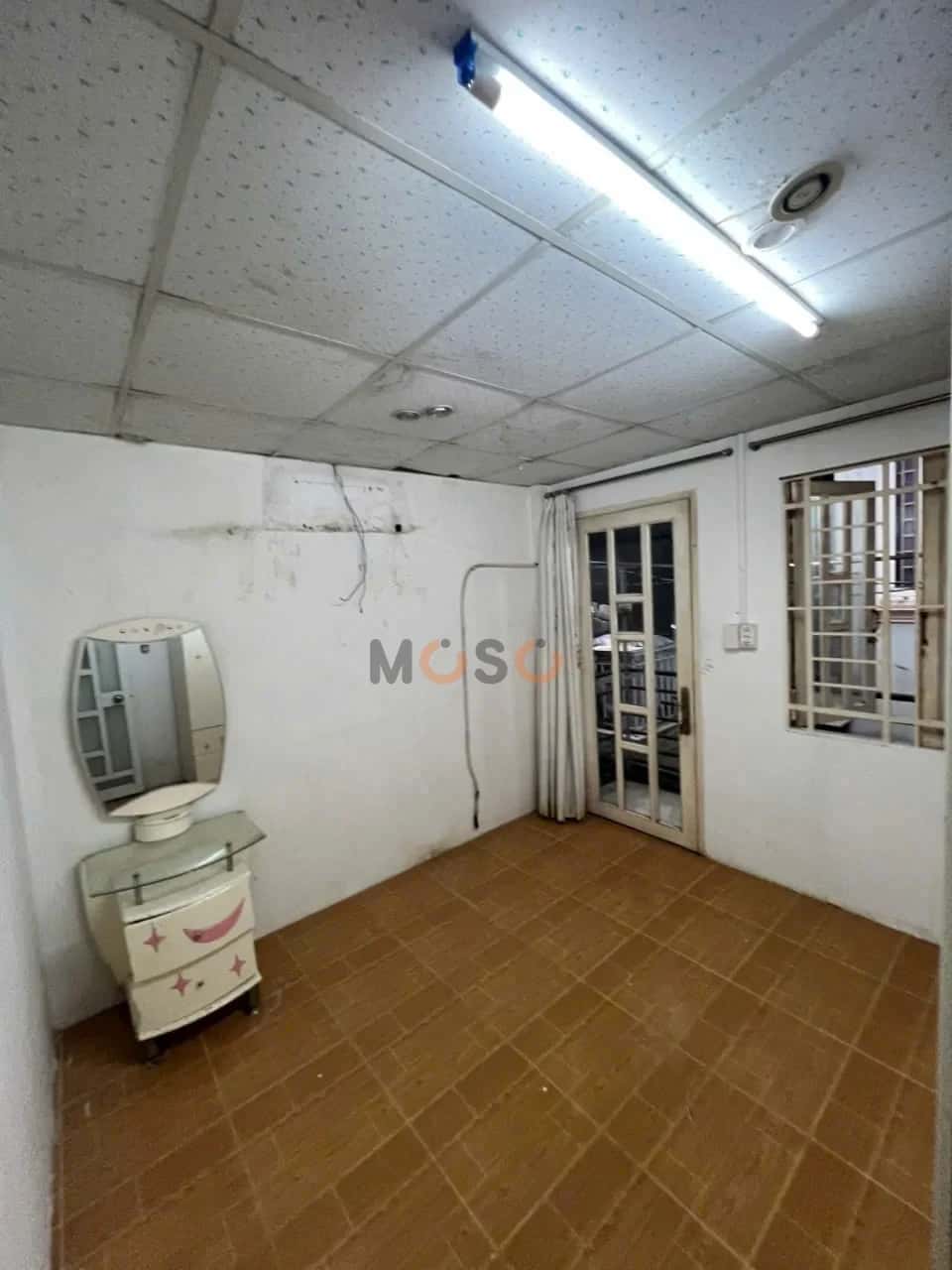Bán nhà hẻm 163/26/53 Tô Hiến Thành Quận 10, TP.HCM – 1 phòng ngủ, giá 3.8 tỷ — Hình 2 Bán nhà hẻm 163/26/53 Tô Hiến Thành Quận 10, TP.HCM – 1 phòng ngủ, giá 3.8 tỷ — Hình 2