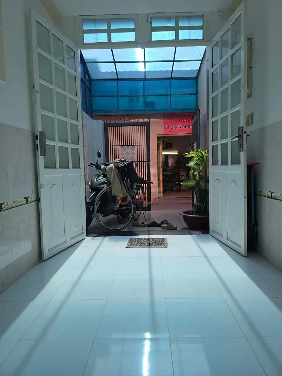 Bán nhà hẻm 66/19/38 Trần Văn Quang Quận Tân Bình, TP.HCM – 3 phòng ngủ, giá 3.7 tỷ — Hình 2 Bán nhà hẻm 66/19/38 Trần Văn Quang Quận Tân Bình, TP.HCM – 3 phòng ngủ, giá 3.7 tỷ — Hình 2