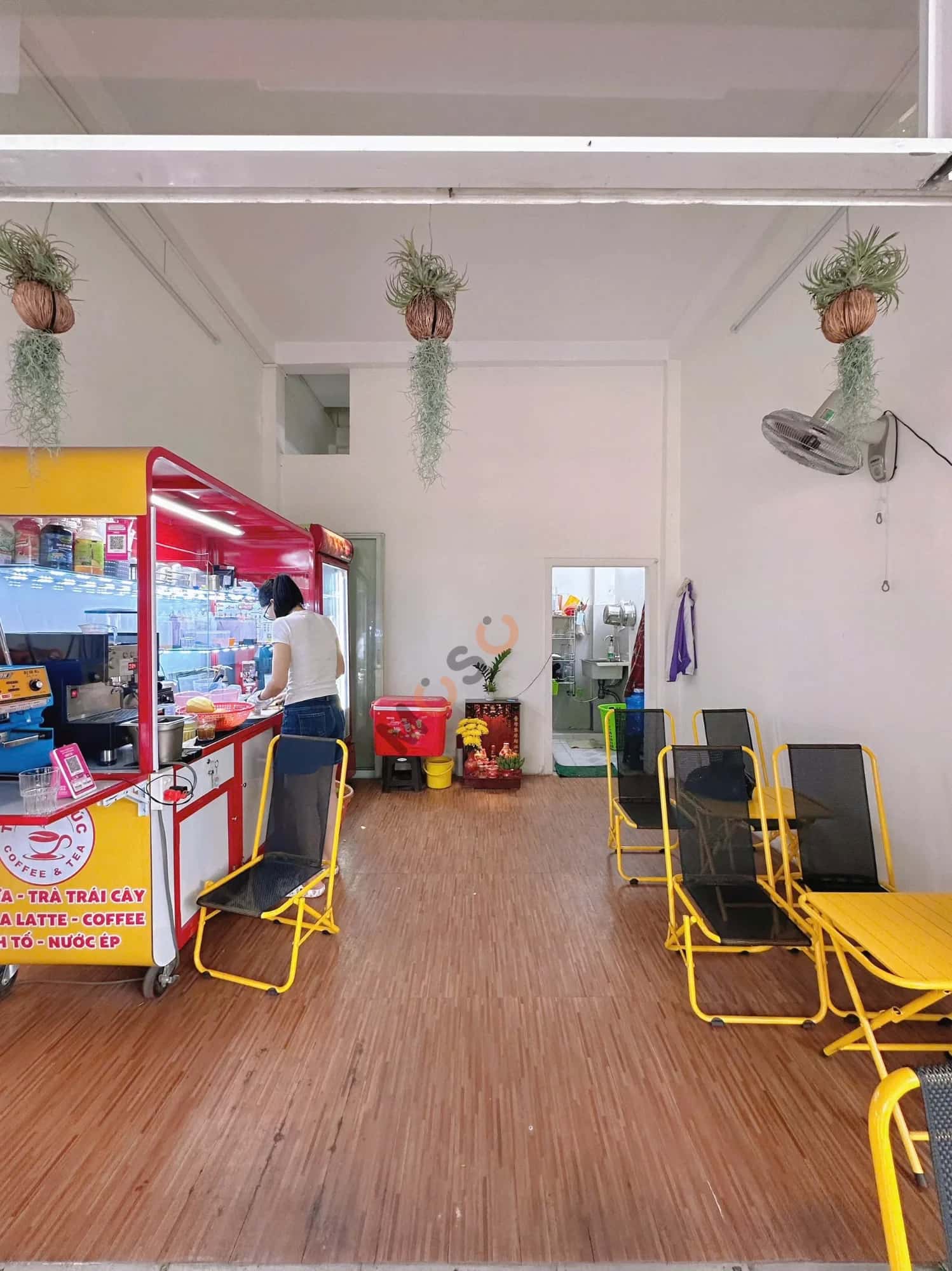 Bán nhà mặt tiền Đường Lê Khôi Quận Tân Phú, TP.HCM – 2 phòng ngủ, giá 5.5 tỷ — Hình 2