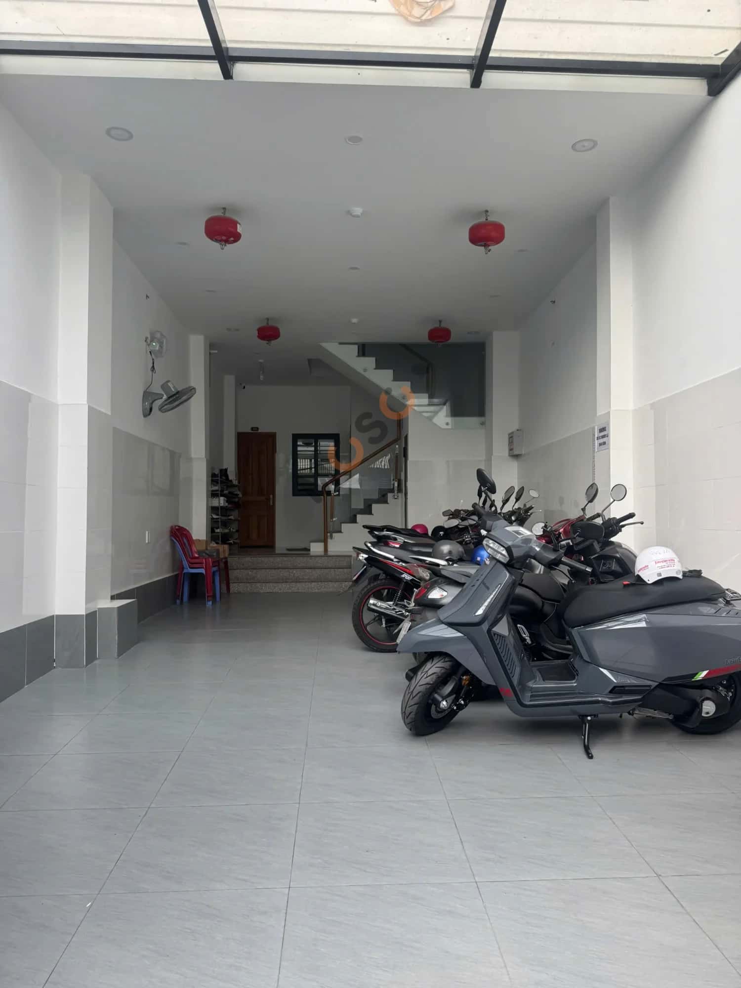 Bán nhà hẻm 80/28/43 Dương Quảng Hàm Quận Gò Vấp, TP.HCM – 16 phòng ngủ, giá 12.9 tỷ — Hình 2 Bán nhà hẻm 80/28/43 Dương Quảng Hàm Quận Gò Vấp, TP.HCM – 16 phòng ngủ, giá 12.9 tỷ — Hình 2