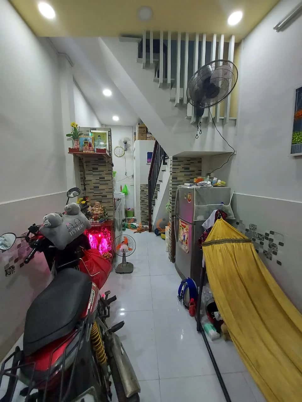 Bán nhà hẻm Đường Lương Văn Can Quận 8, TP.HCM – 2 phòng ngủ, giá 2.2 tỷ — Hình 2