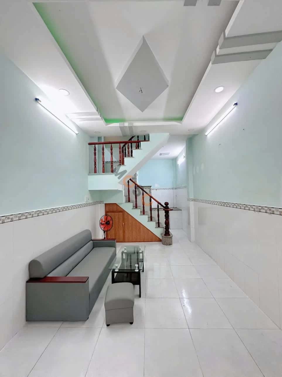 Bán nhà hẻm 130/37/14 Lê Đình Cẩn Quận Bình Tân, TP.HCM – 2 phòng ngủ, giá 3.3 tỷ — Hình 2 Bán nhà hẻm 130/37/14 Lê Đình Cẩn Quận Bình Tân, TP.HCM – 2 phòng ngủ, giá 3.3 tỷ — Hình 2