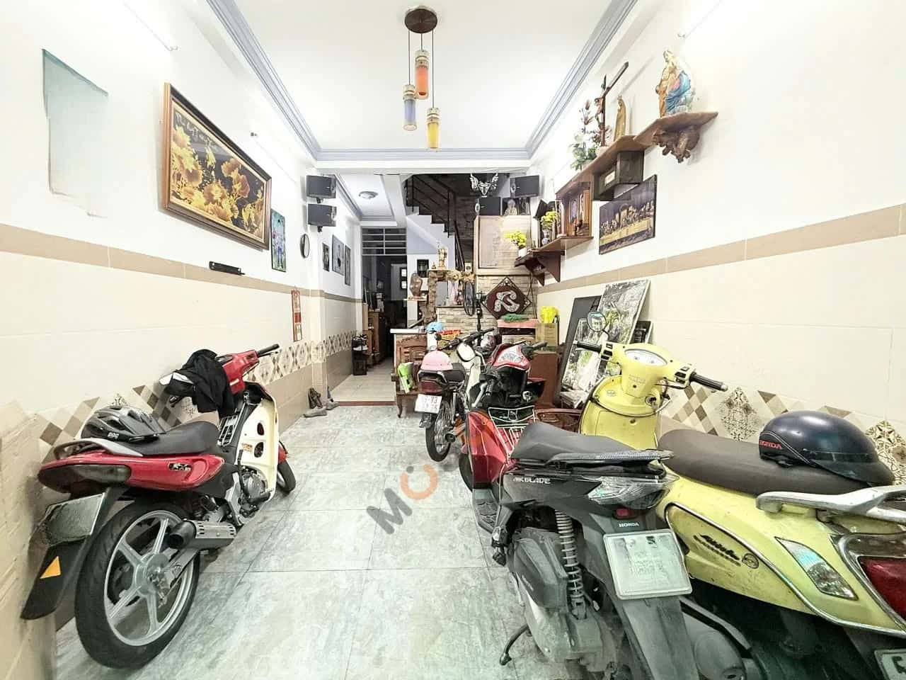 Bán nhà hẻm Nguyễn Công Hoan Quận Phú Nhuận, TP.HCM – 3 phòng ngủ, giá 10.9 tỷ — Hình 2 Bán nhà hẻm Nguyễn Công Hoan Quận Phú Nhuận, TP.HCM – 3 phòng ngủ, giá 10.9 tỷ — Hình 2
