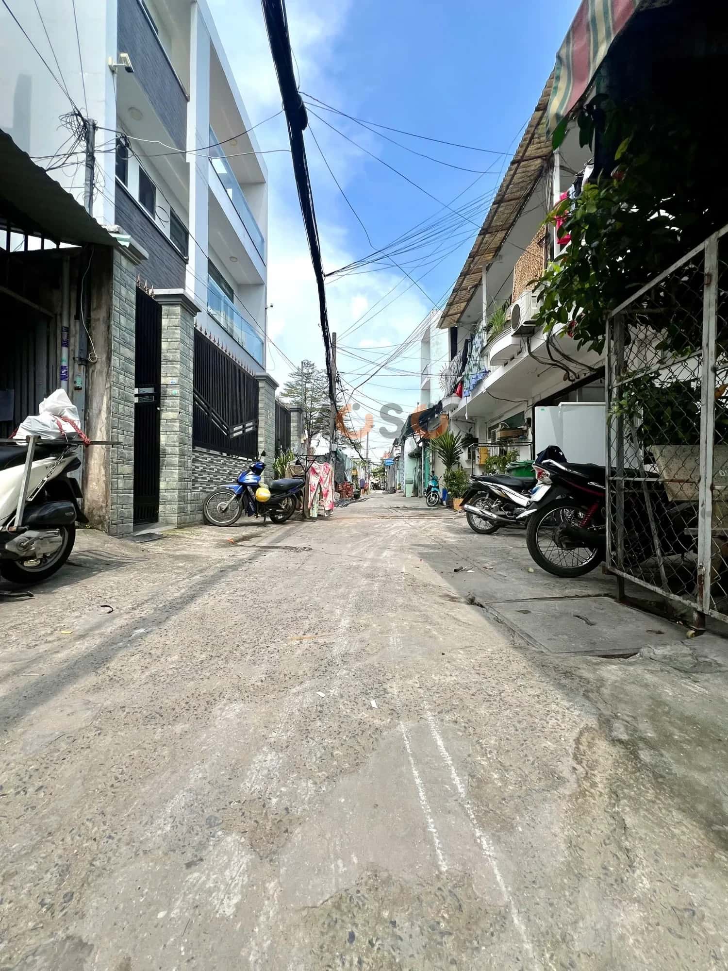 Bán nhà hẻm 541/13 Hương lộ 2 Quận Bình Tân, TP.HCM – 6 phòng ngủ, giá 5.3 tỷ — Hình 3 Bán nhà hẻm 541/13 Hương lộ 2 Quận Bình Tân, TP.HCM – 6 phòng ngủ, giá 5.3 tỷ — Hình 3