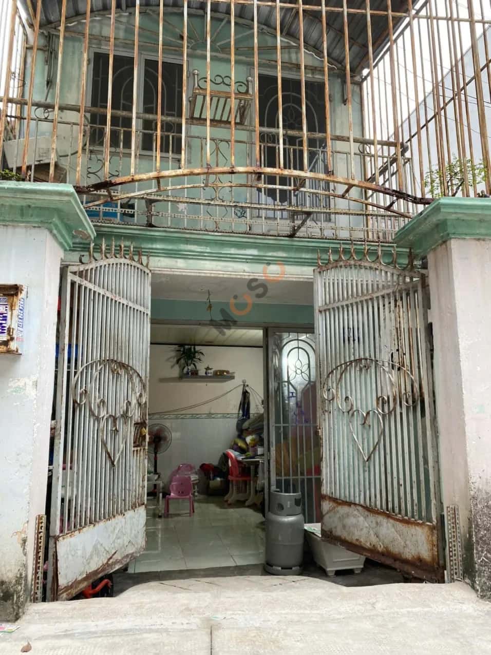 Bán nhà hẻm 20/5 đường 176  Quận 9, TP.HCM – 2 phòng ngủ, giá 4.2 tỷ