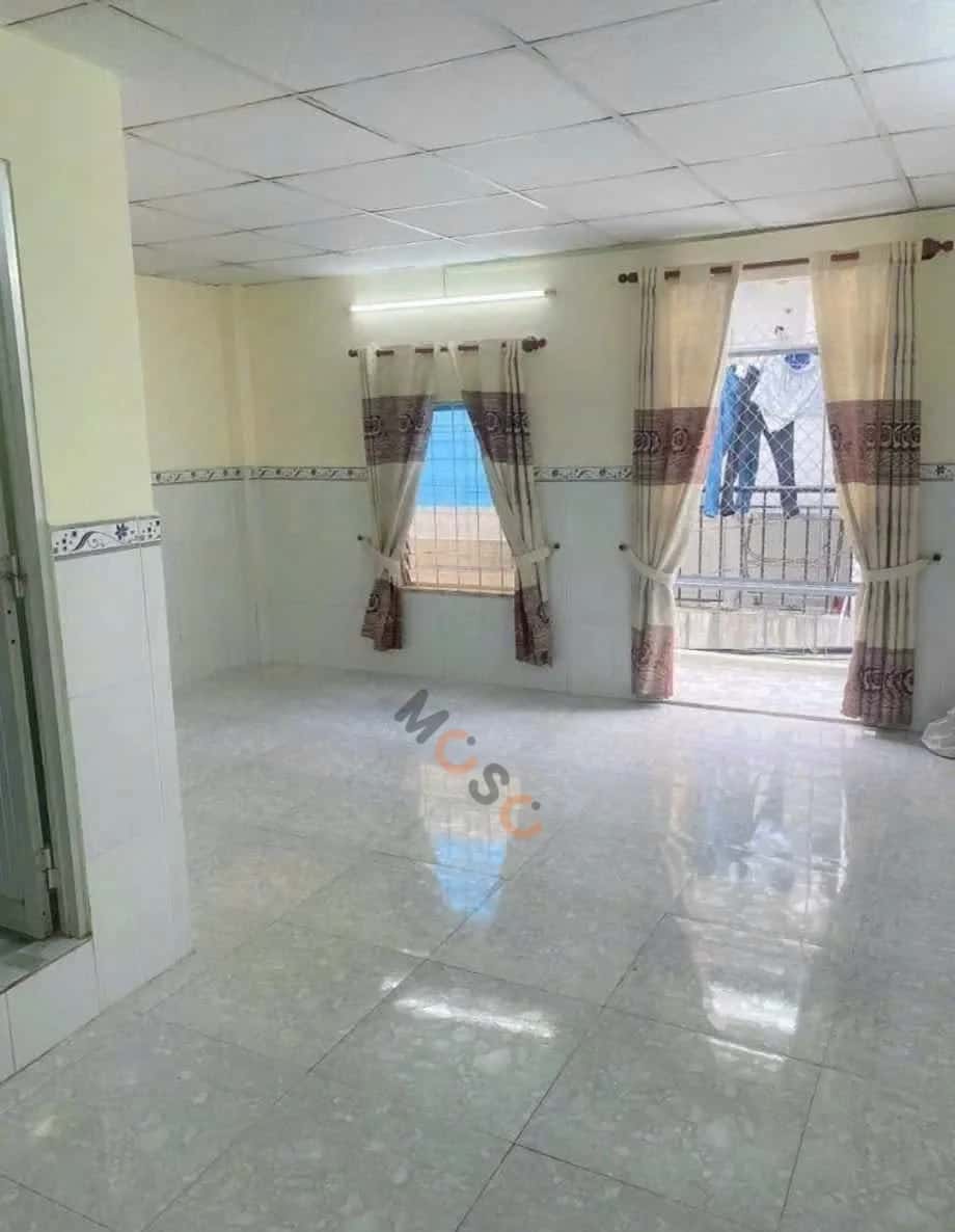 Bán nhà hẻm 10/1G ấp trung chánh 2 Huyện Hóc Môn, TP.HCM – 2 phòng ngủ, giá 2.7 tỷ — Hình 2