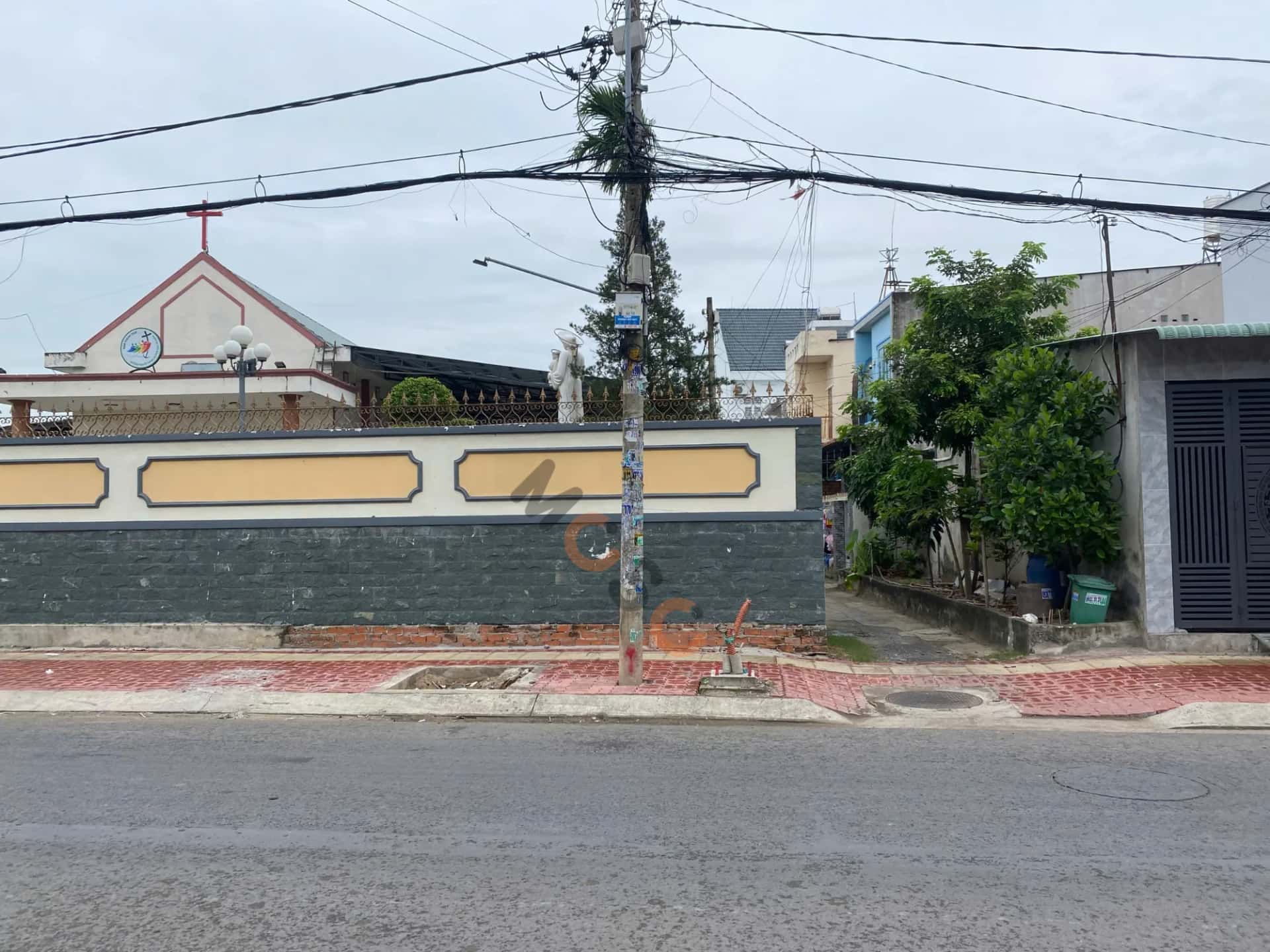 Bán nhà hẻm 8/6B Nguyễn Thị Thử Huyện Hóc Môn, TP.HCM – 2 phòng ngủ, giá 4.6 tỷ — Hình 3 Bán nhà hẻm 8/6B Nguyễn Thị Thử Huyện Hóc Môn, TP.HCM – 2 phòng ngủ, giá 4.6 tỷ — Hình 3