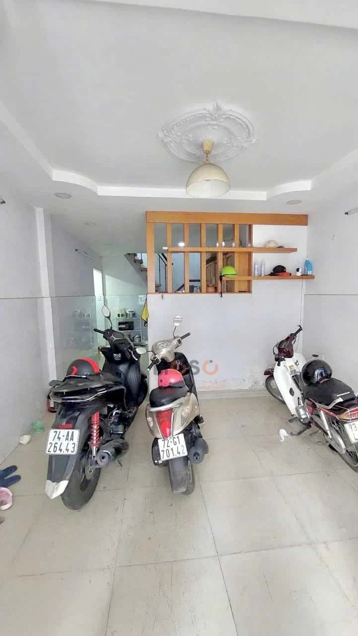 Bán nhà hẻm 93/13/37 Đường Nguyễn Du Quận Gò Vấp, TP.HCM – 3 phòng ngủ, giá 5.3 tỷ — Hình 2 Bán nhà hẻm 93/13/37 Đường Nguyễn Du Quận Gò Vấp, TP.HCM – 3 phòng ngủ, giá 5.3 tỷ — Hình 2