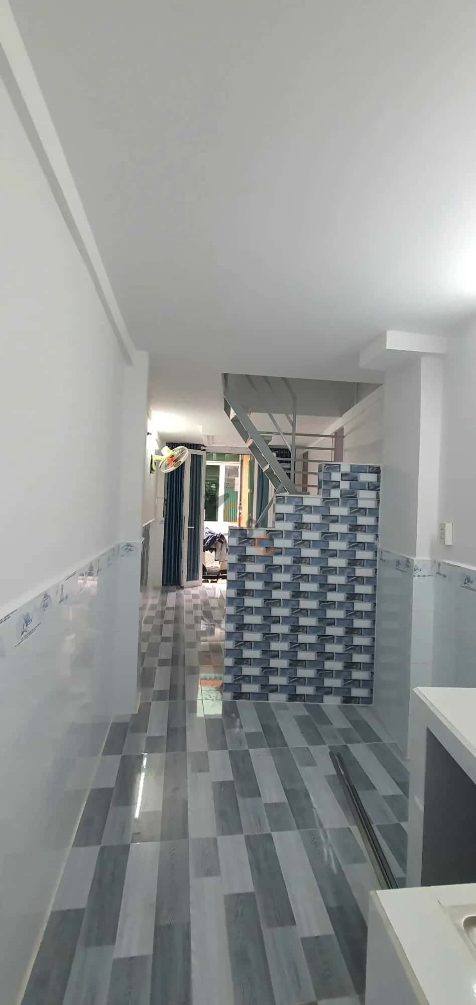 Bán nhà hẻm 11/8B Lò Siêu Quận 11, TP.HCM – 2 phòng ngủ, giá 2.9 tỷ — Hình 3 Bán nhà hẻm 11/8B Lò Siêu Quận 11, TP.HCM – 2 phòng ngủ, giá 2.9 tỷ — Hình 3