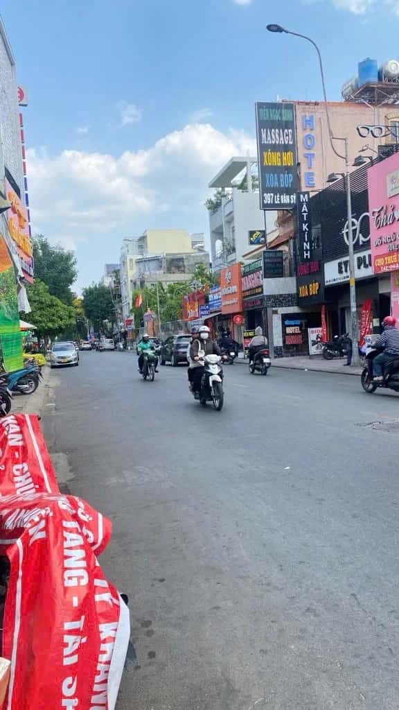 Bán nhà hẻm 360B Lê Văn Sỹ Quận Tân Bình, TP.HCM – 2 phòng ngủ, giá 7.7 tỷ — Hình 2 Bán nhà hẻm 360B Lê Văn Sỹ Quận Tân Bình, TP.HCM – 2 phòng ngủ, giá 7.7 tỷ — Hình 2