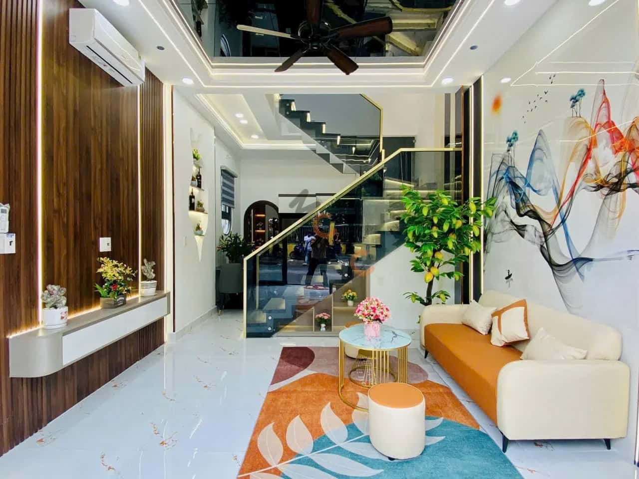 Bán nhà mặt tiền đường Số 8 Quận Gò Vấp, TP.HCM – 3 phòng ngủ, giá 6 tỷ — Hình 2 Bán nhà mặt tiền đường Số 8 Quận Gò Vấp, TP.HCM – 3 phòng ngủ, giá 6 tỷ — Hình 2
